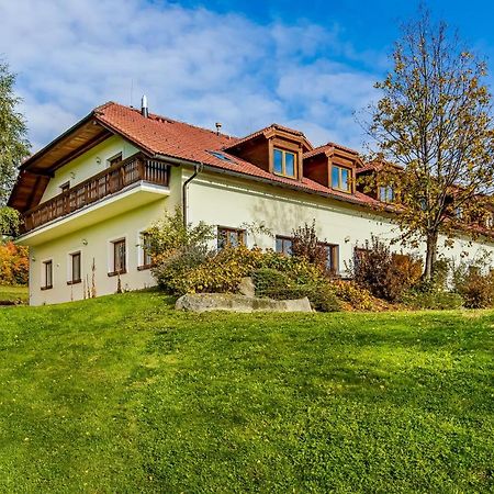 Apartman Nahore Vacov Exterior foto